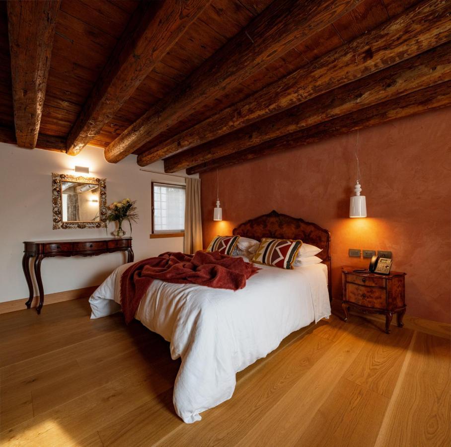 Corte Degli Ostinati Variano 外观 照片